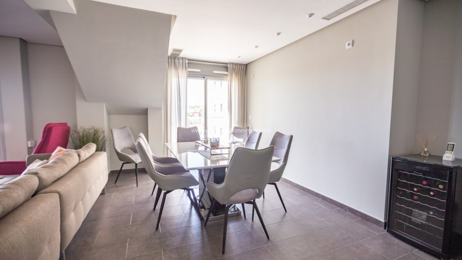 Re-salg - Apartment - Villamartin