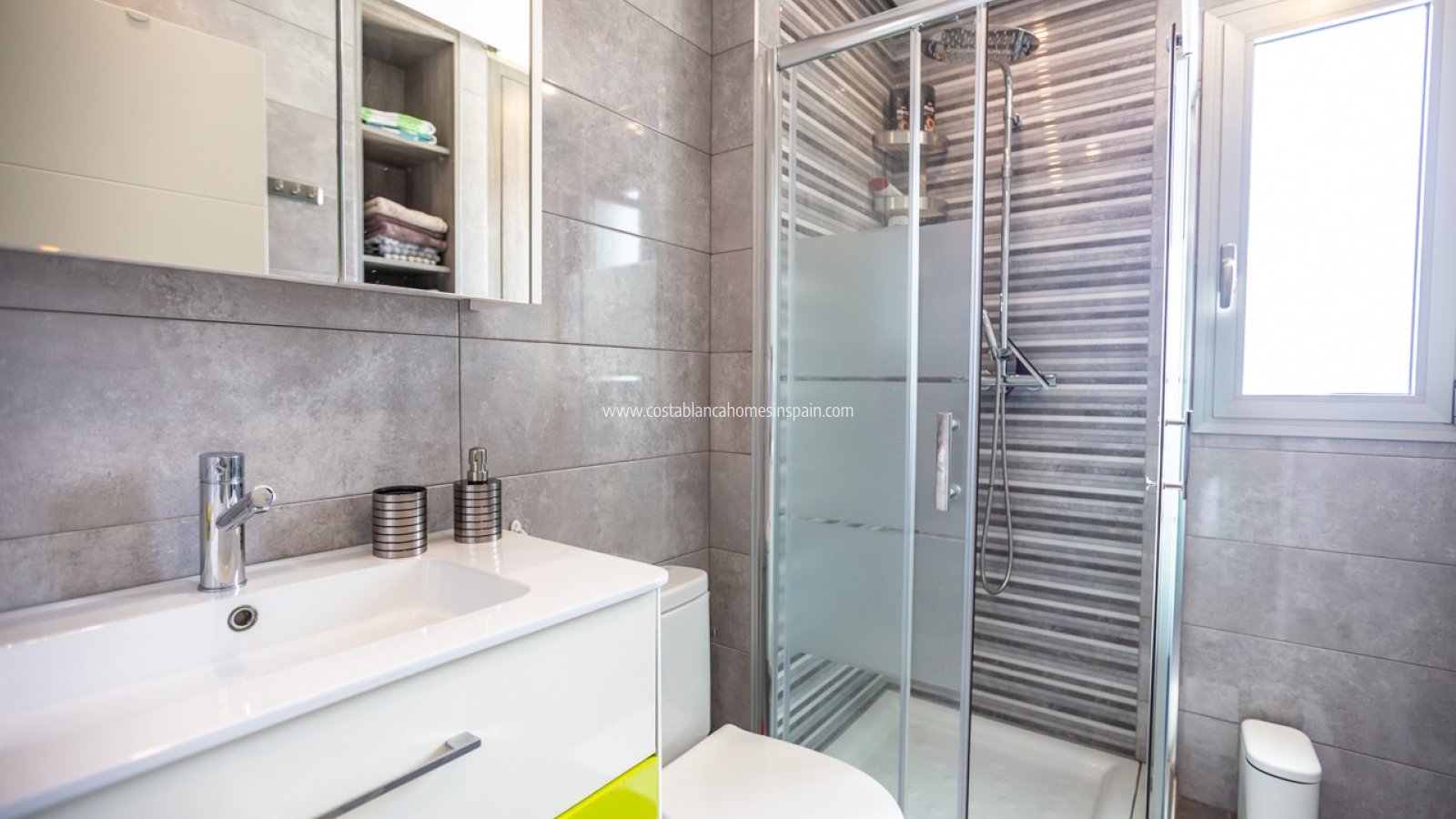 Re-salg - Apartment - Villamartin