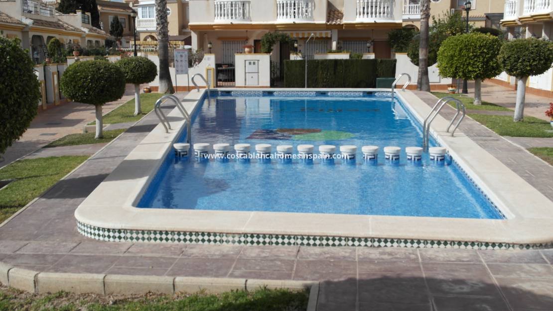 Re-salg - Bungalow - Cabo Roig