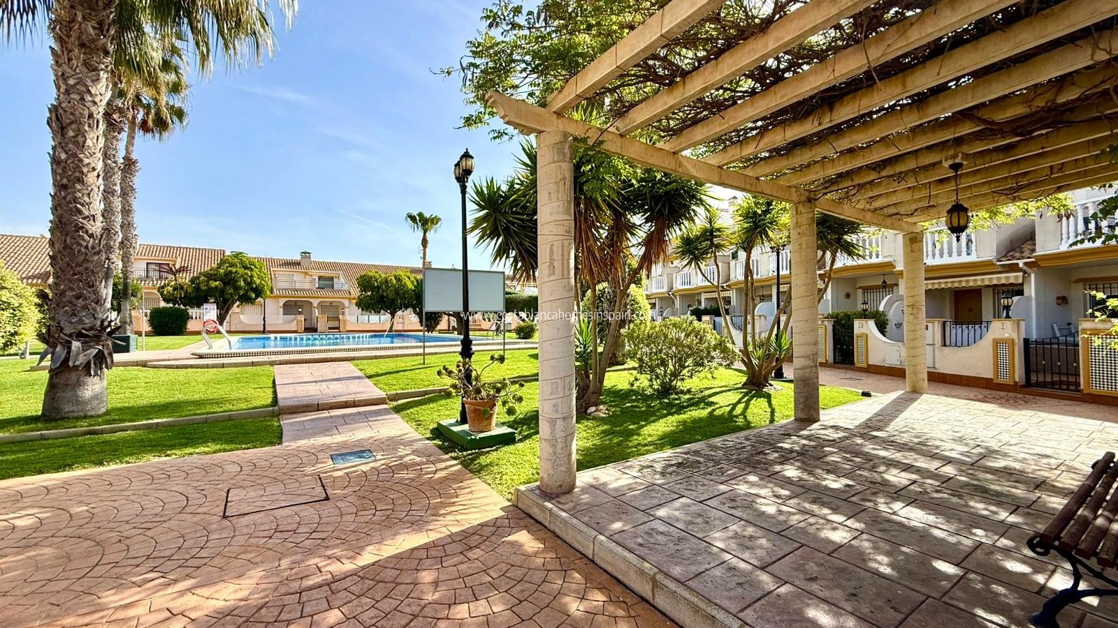 Re-salg - Bungalow - Cabo Roig