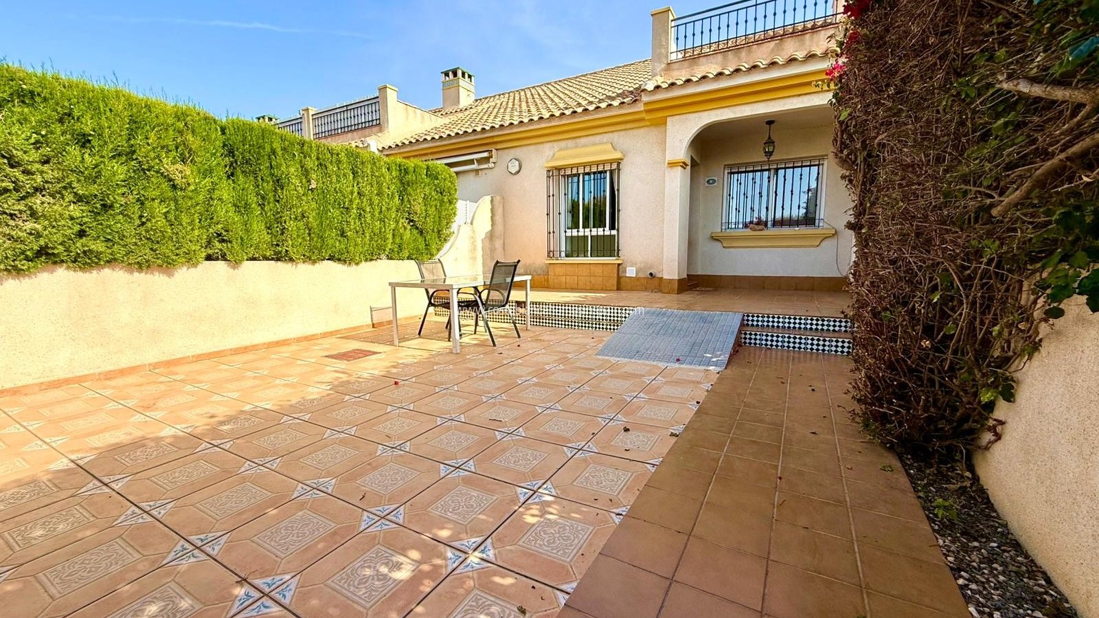 Re-salg - Bungalow - Cabo Roig