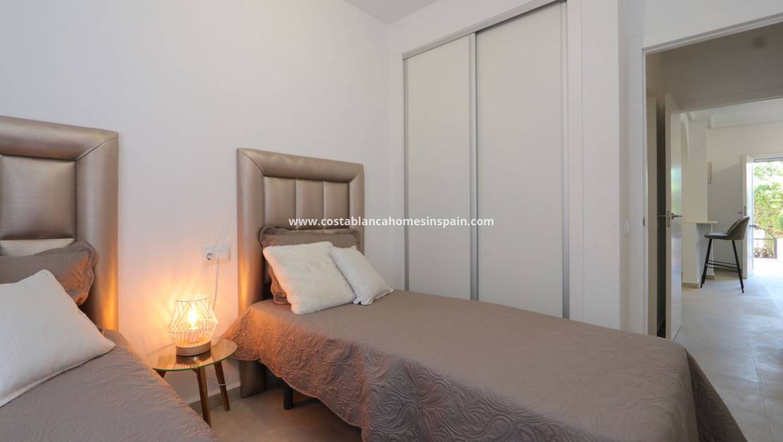 Re-salg - Bungalow - Villamartin - Costa Blanca South