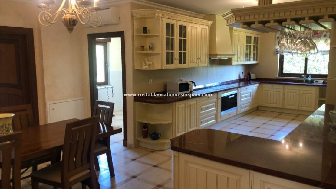 Re-salg -  - Cabo Roig