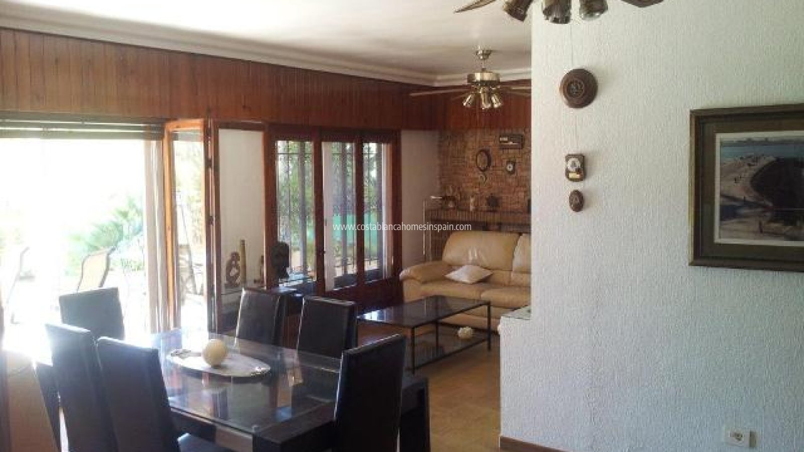 Re-salg -  - Campoamor