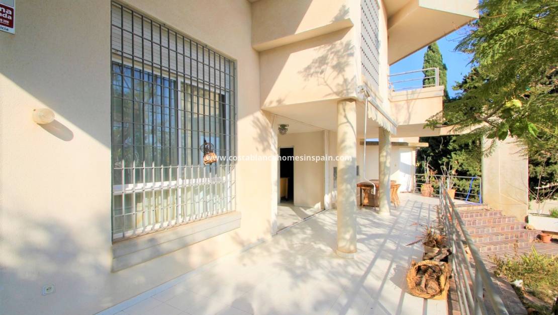 Re-salg -  - Campoamor