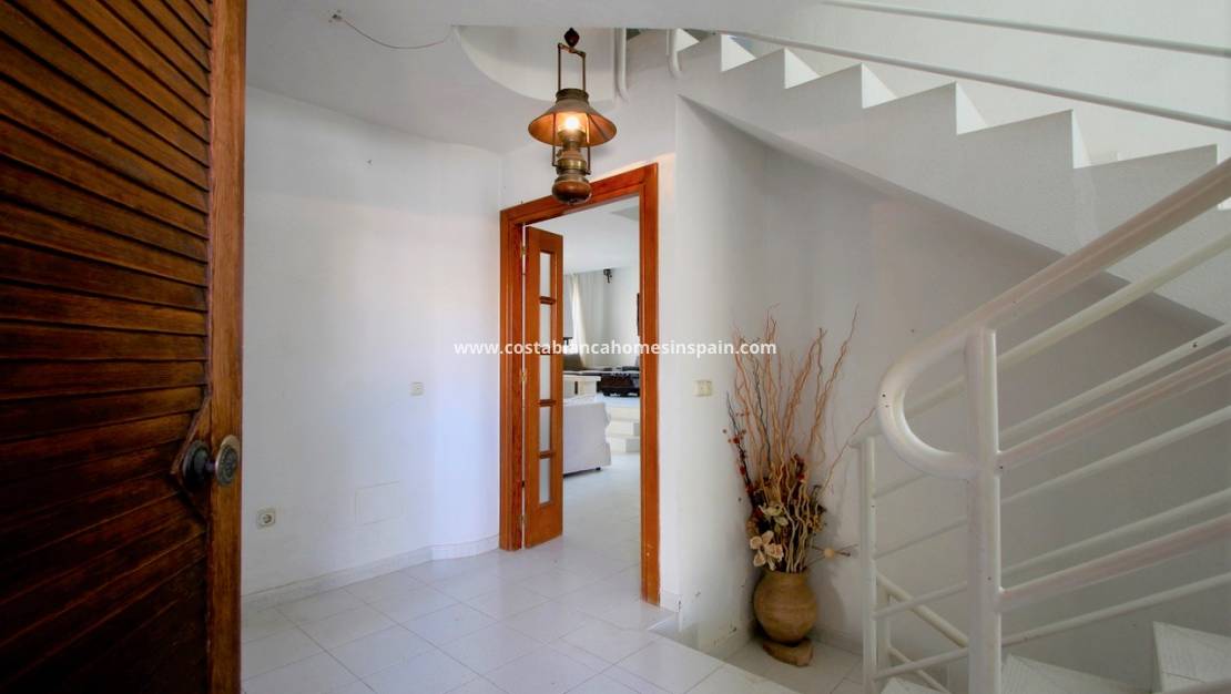 Re-salg -  - Campoamor