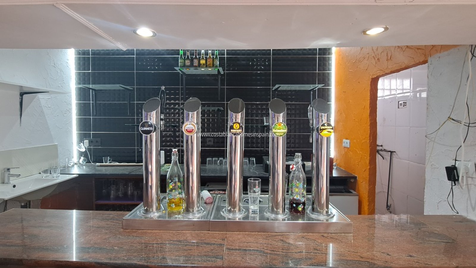 Re-salg - Commercial - Los Dolses - Inland