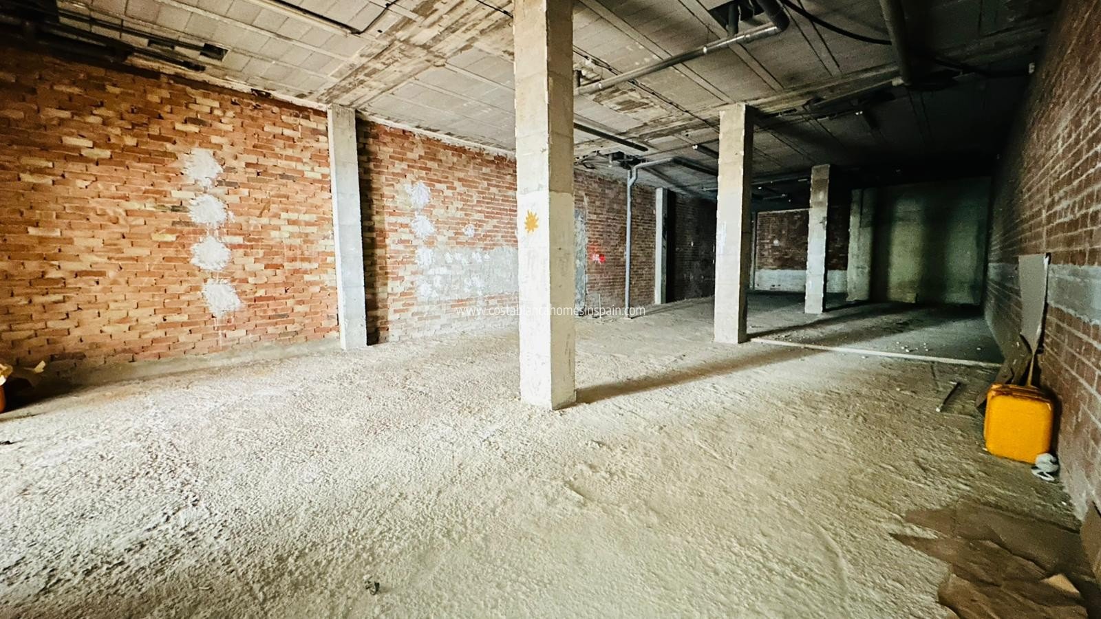 Re-salg - Commercial - Torrevieja