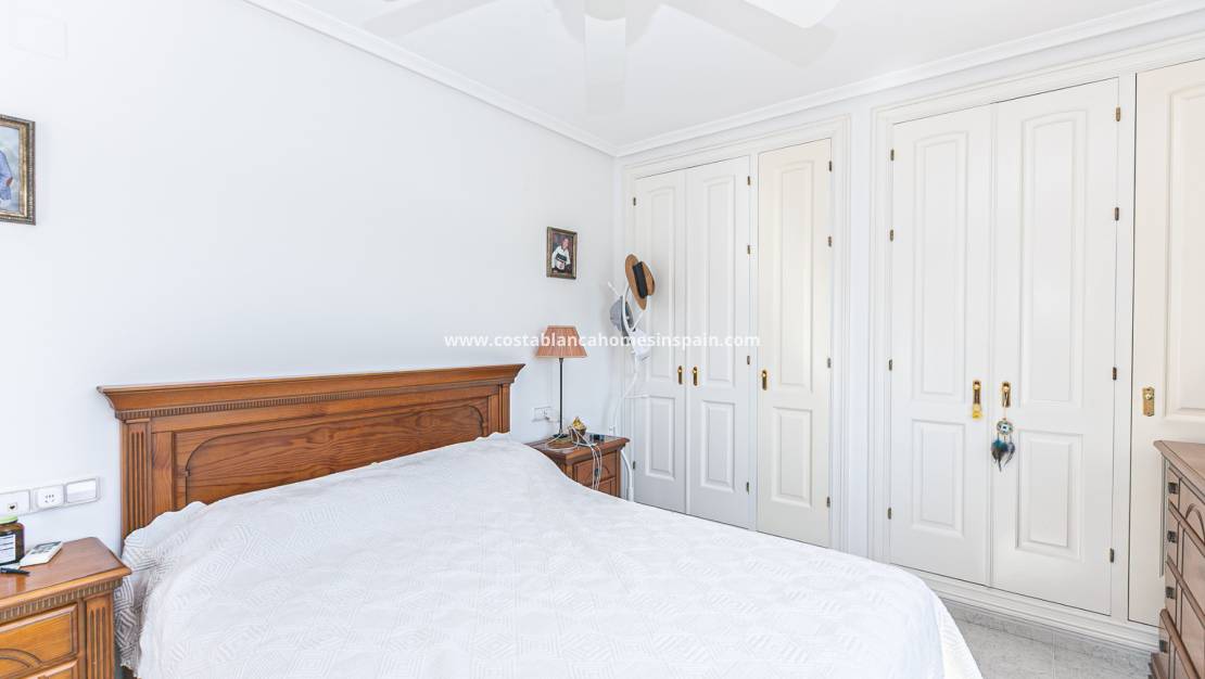 Re-salg - Detached Villa - Campoamor - Costa Blanca