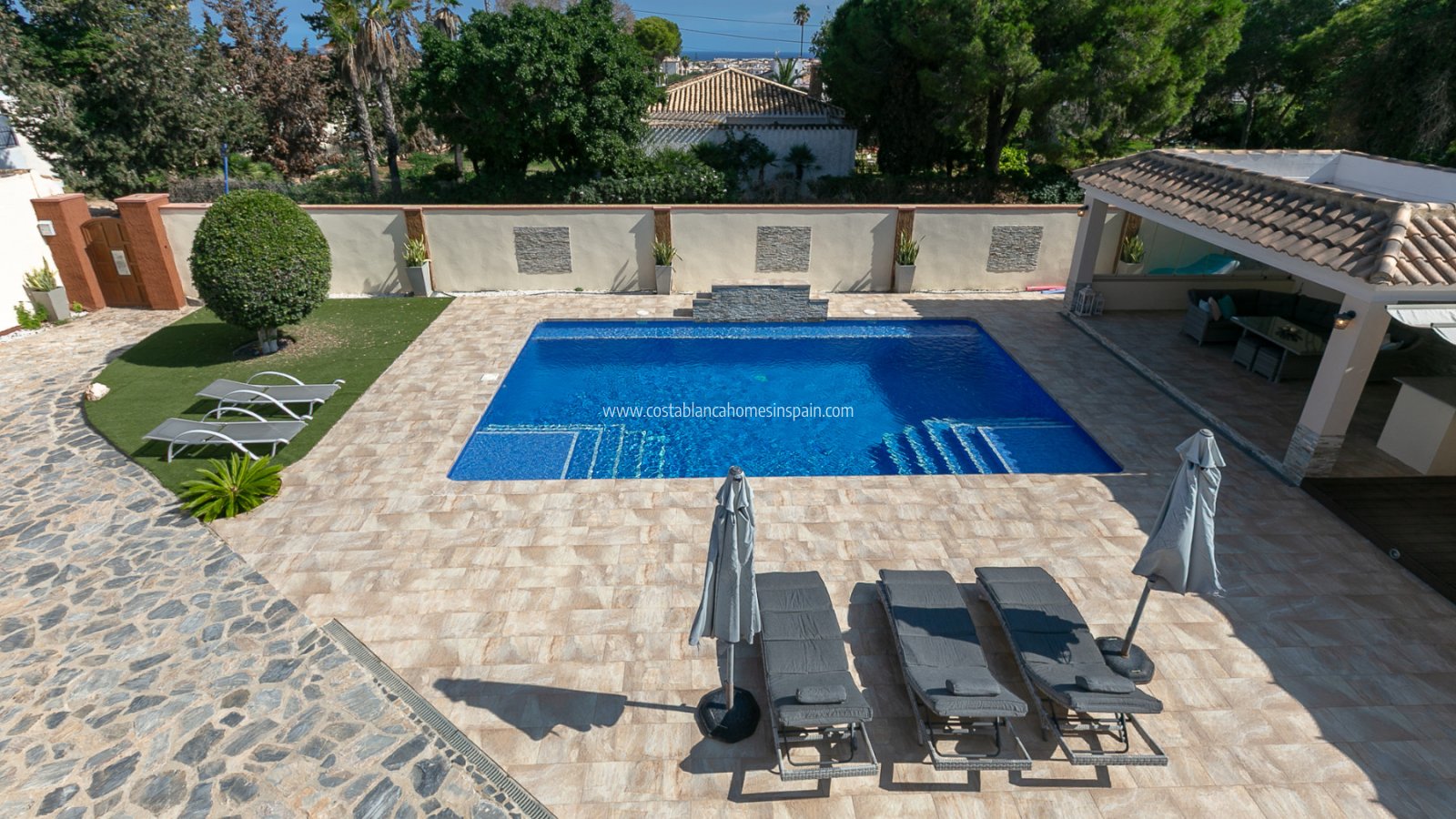 Re-salg - Detached Villa - Campoamor - Lomas de Don Juan