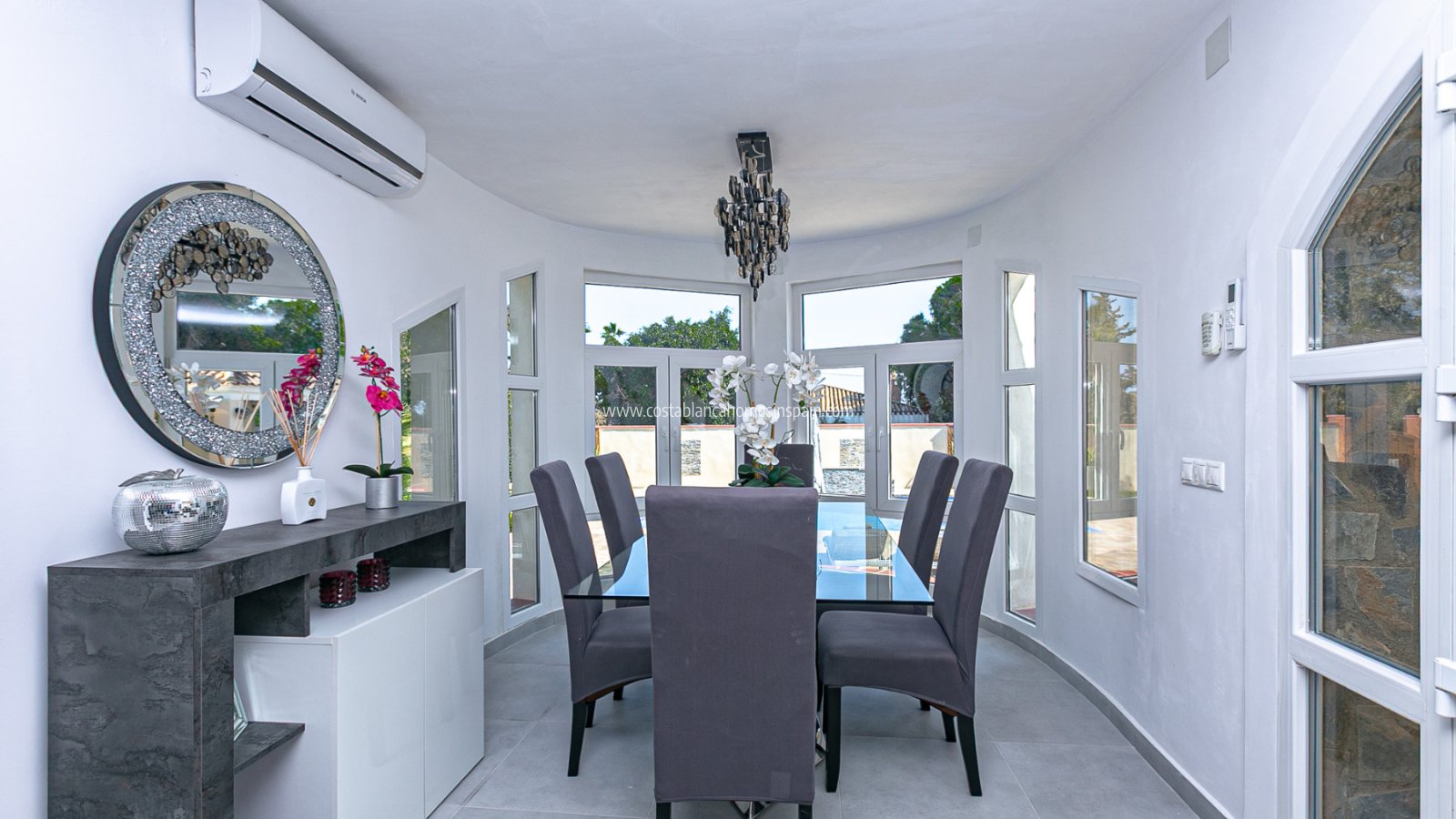 Re-salg - Detached Villa - Campoamor - Lomas de Don Juan