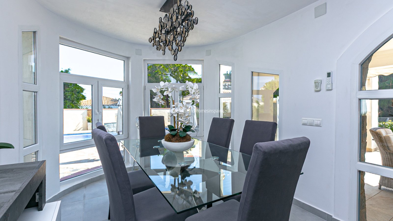 Re-salg - Detached Villa - Campoamor - Lomas de Don Juan