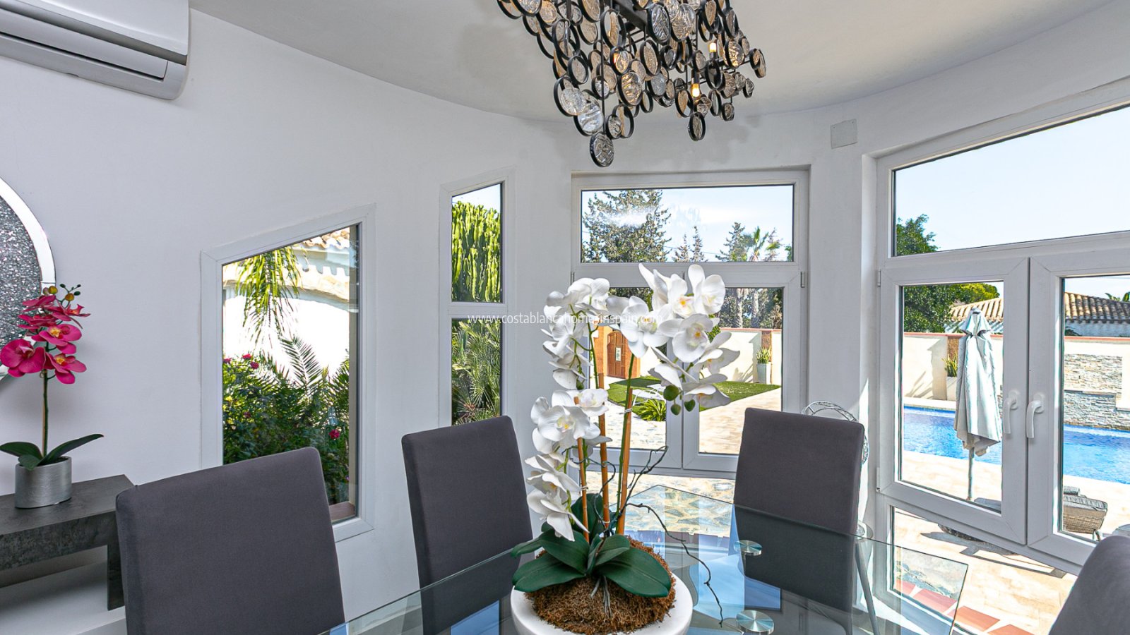 Re-salg - Detached Villa - Campoamor - Lomas de Don Juan