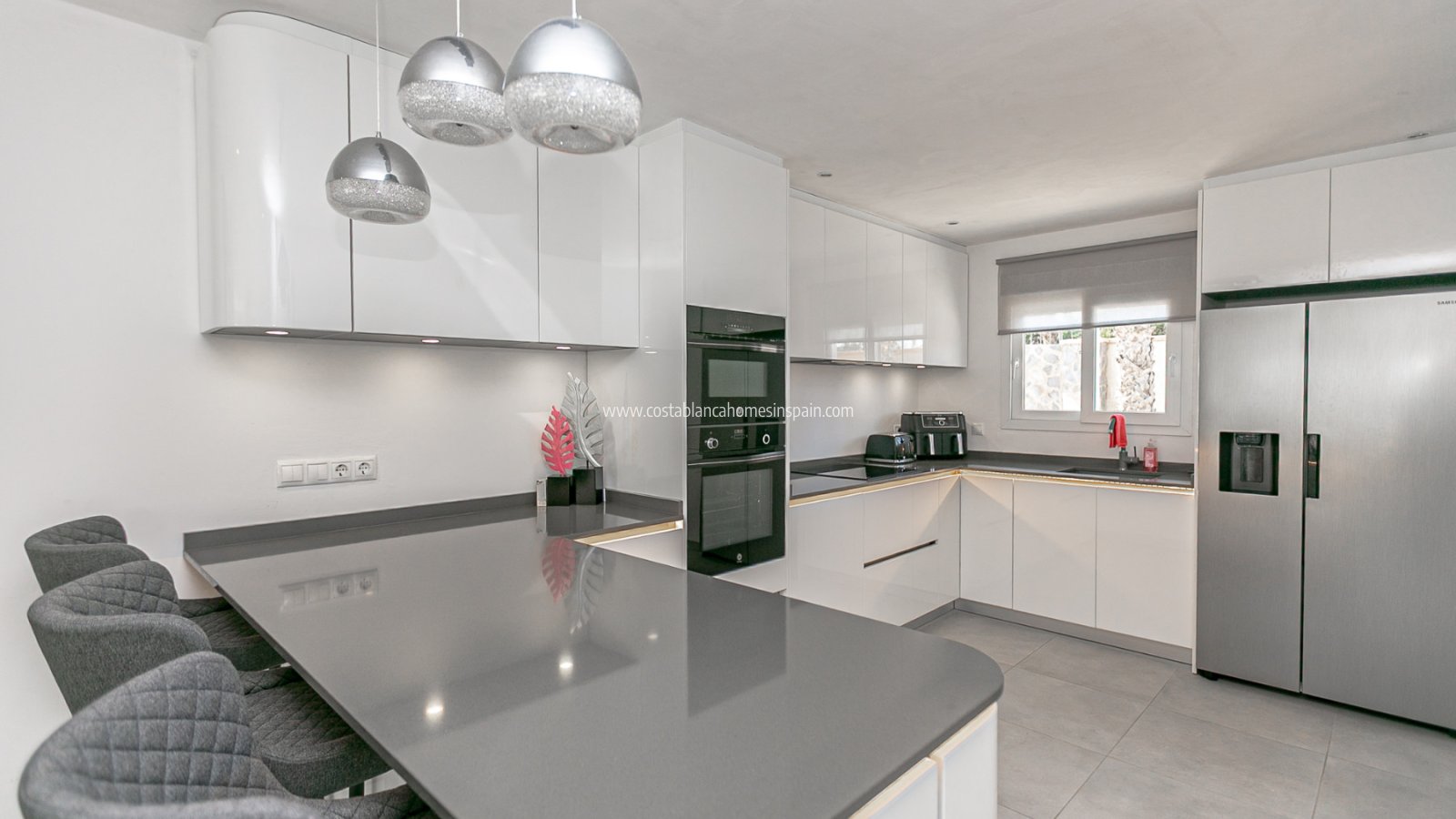 Re-salg - Detached Villa - Campoamor - Lomas de Don Juan