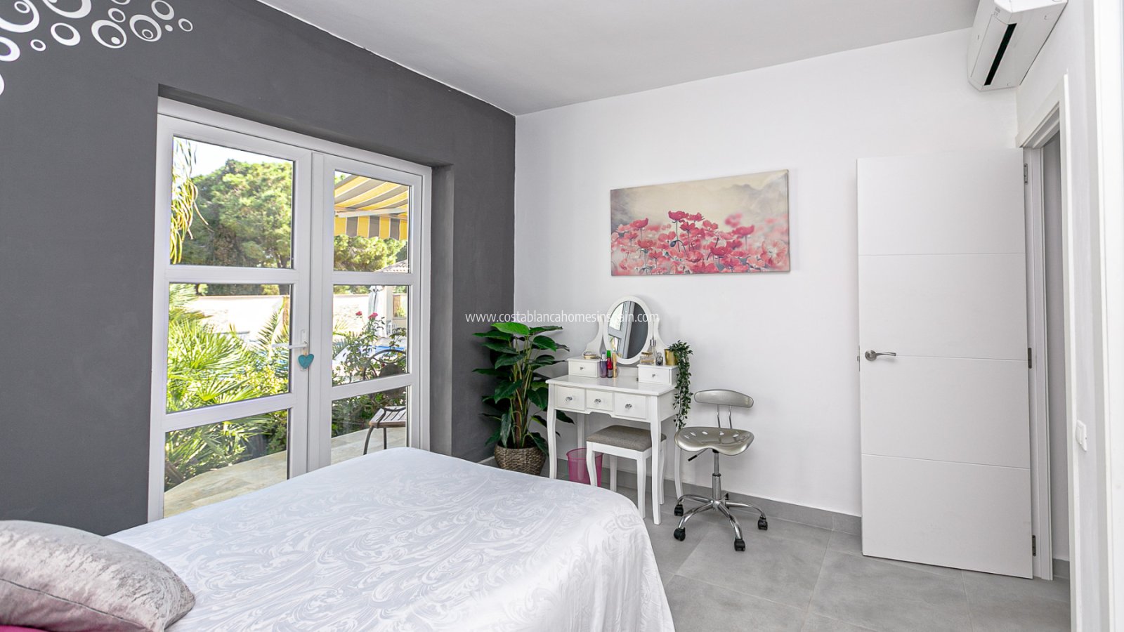 Re-salg - Detached Villa - Campoamor - Lomas de Don Juan