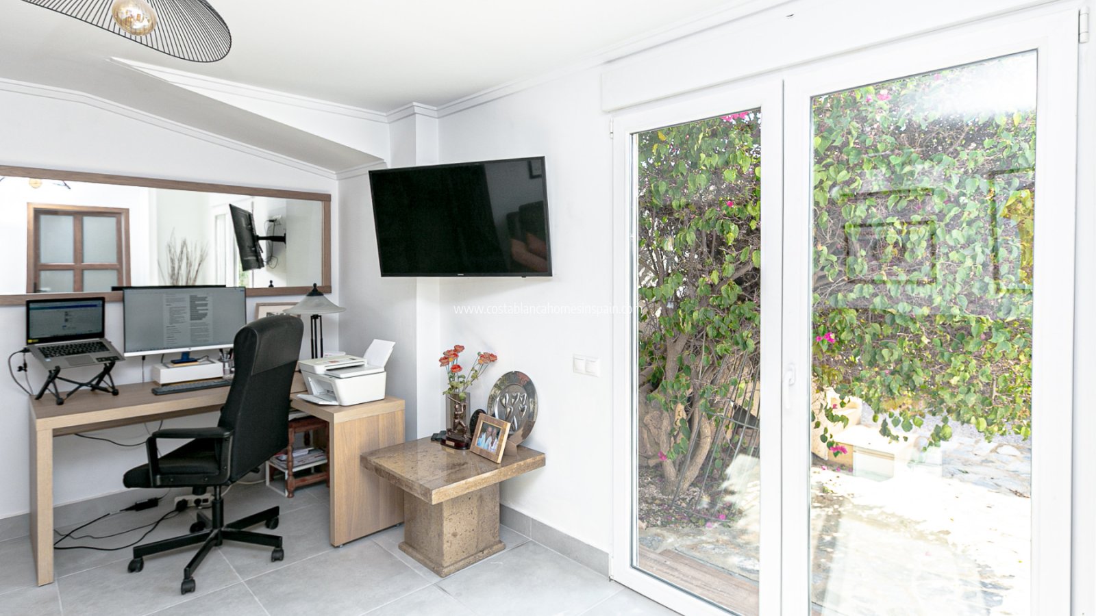 Re-salg - Detached Villa - Campoamor - Lomas de Don Juan