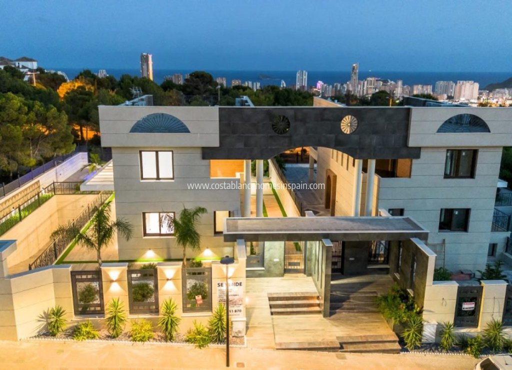 Re-salg - Detached Villa - Finestrat