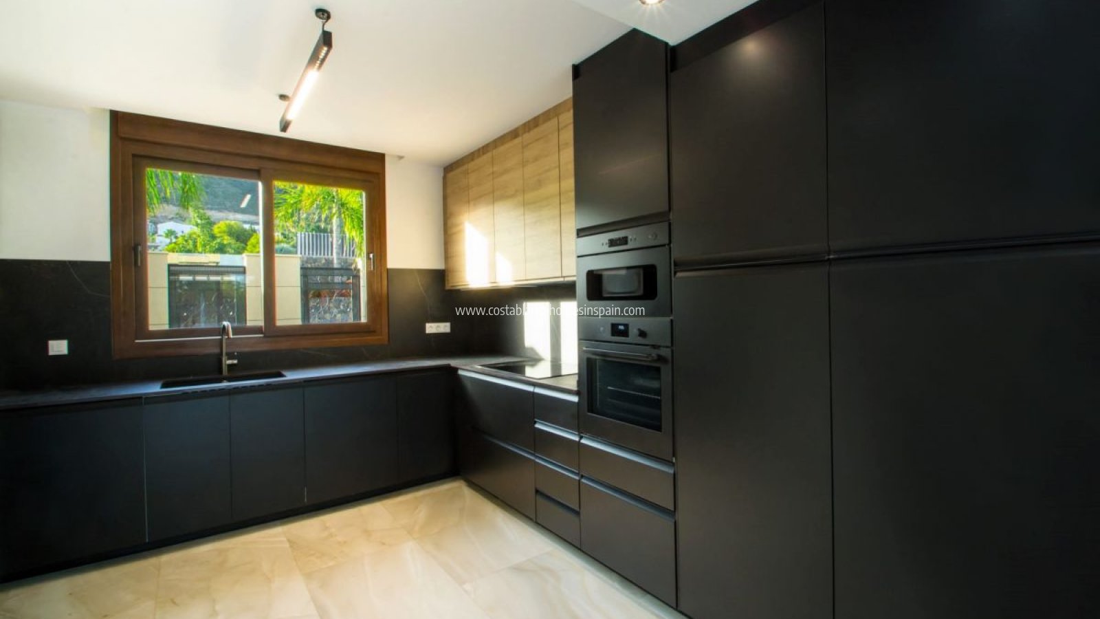 Re-salg - Detached Villa - Finestrat