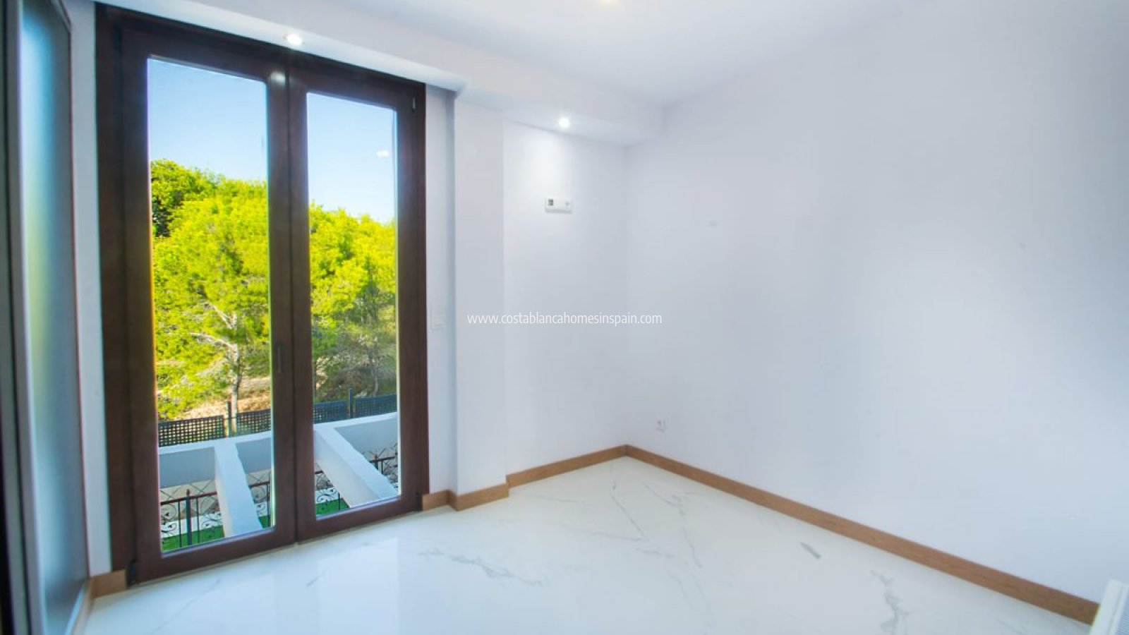 Re-salg - Detached Villa - Finestrat