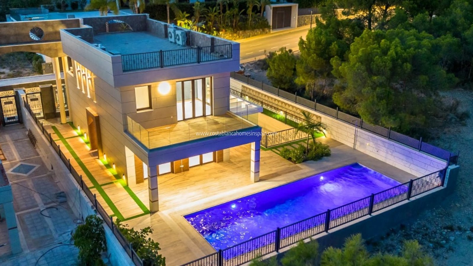 Re-salg - Detached Villa - Finestrat