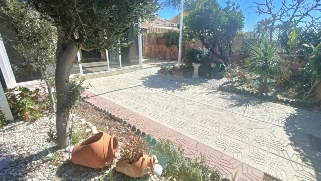 Re-salg - Detached Villa - La Florida