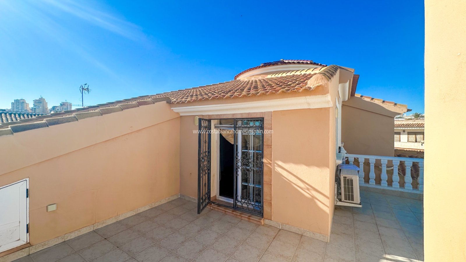 Re-salg - Detached Villa - La Mata - LA MATA