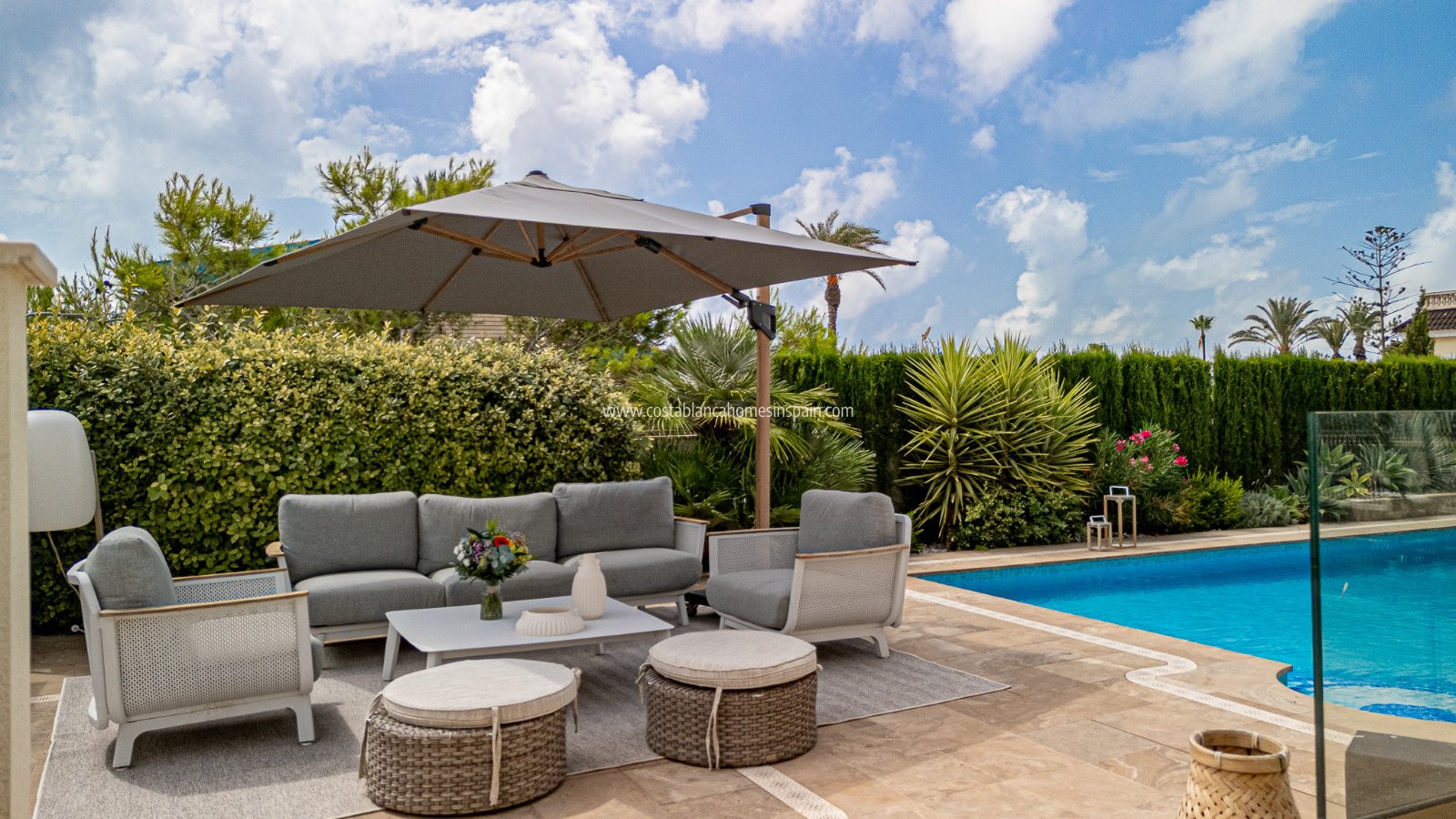 Re-salg - Detached Villa - La Zenia - Beachside