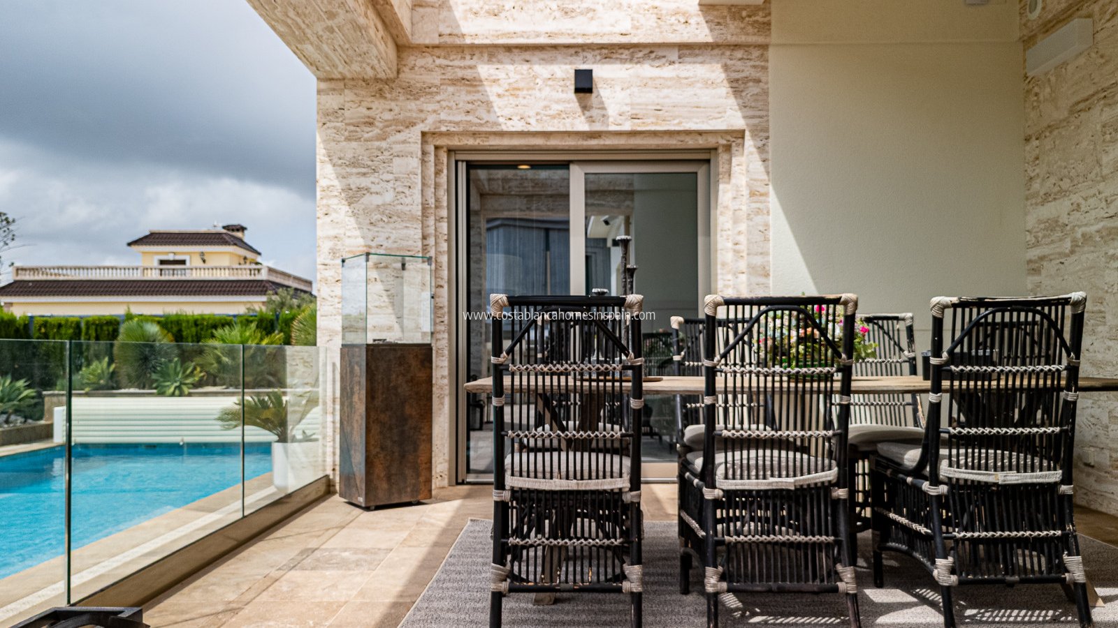 Re-salg - Detached Villa - La Zenia - Beachside