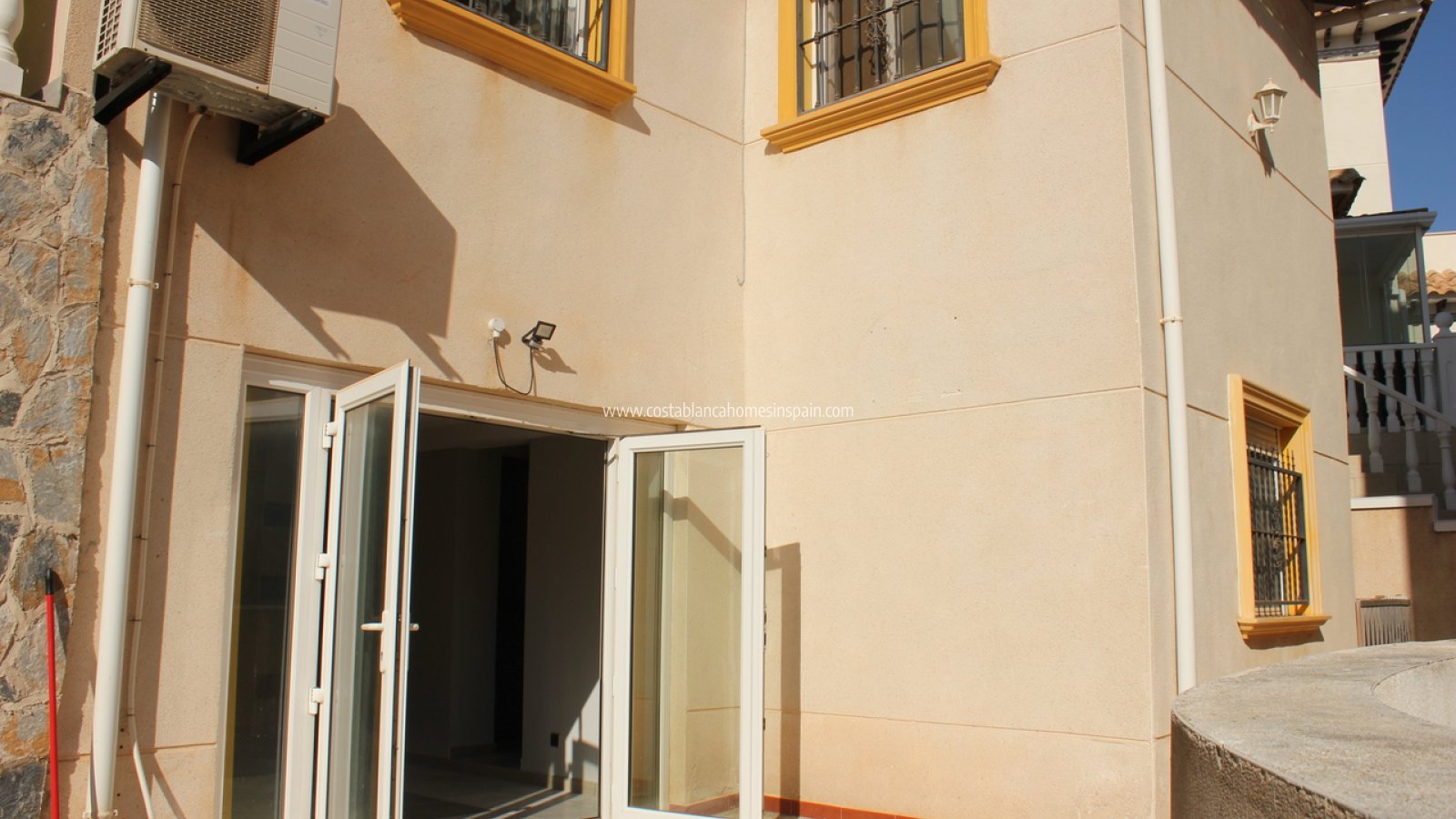 Re-salg - Detached Villa - La Zenia