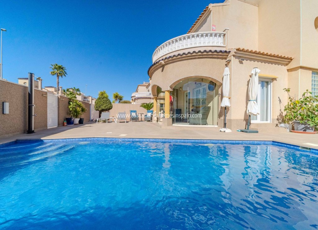 Re-salg - Detached Villa - Lomas de Caboroig - Lomas de Cabo Roig