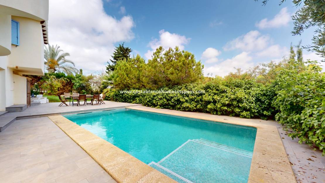 Re-salg - Detached Villa - Orihuela Costa - La Zenia