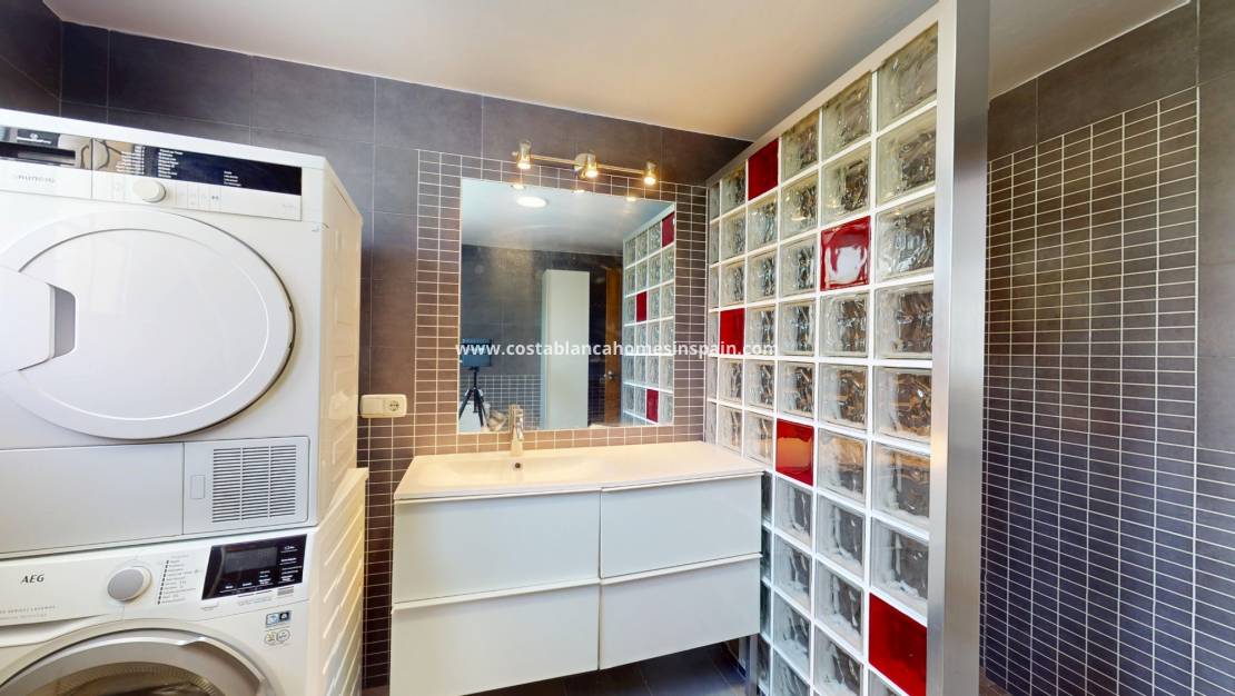 Re-salg - Detached Villa - Orihuela Costa - La Zenia