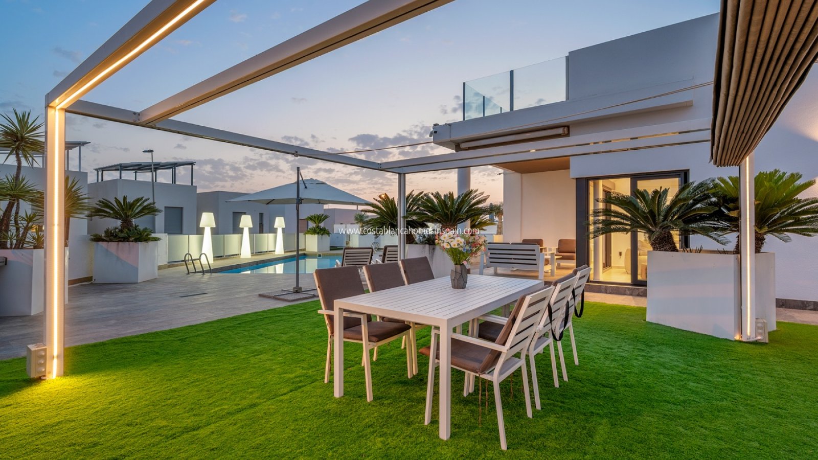 Re-salg - Detached Villa - Orihuela Costa - Villamartin