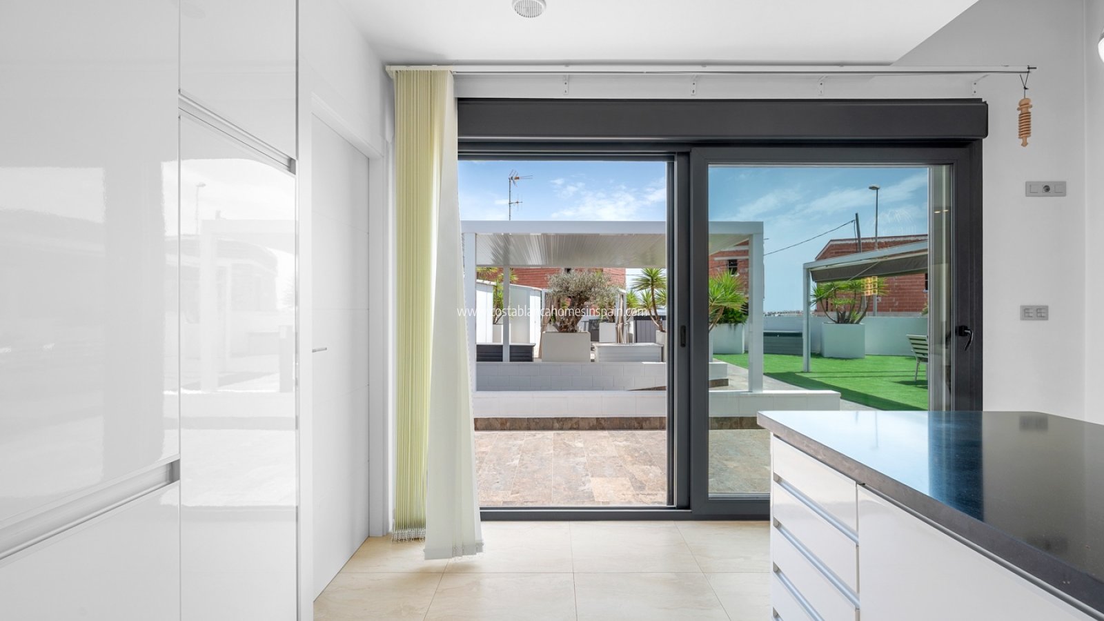 Re-salg - Detached Villa - Orihuela Costa - Villamartin