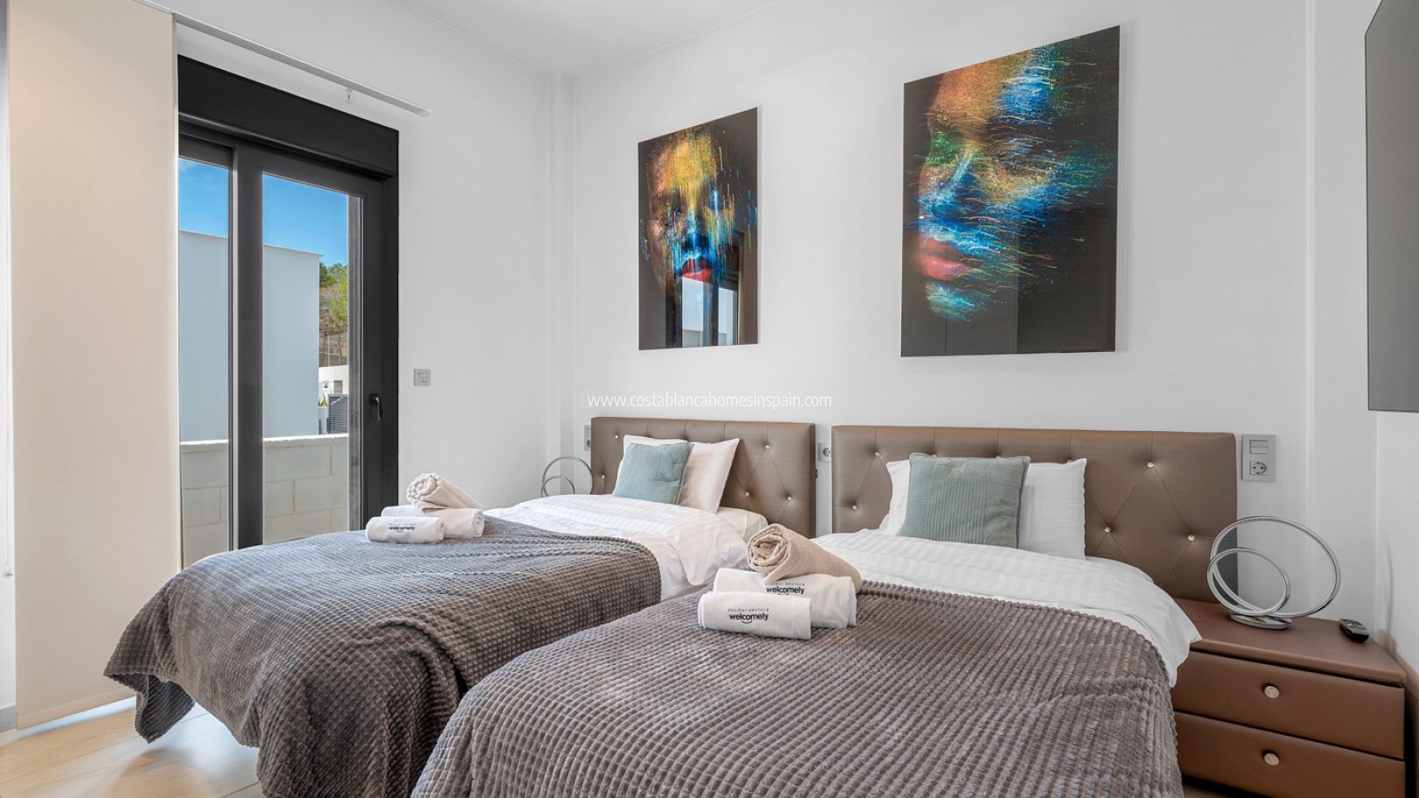 Re-salg - Detached Villa - Orihuela Costa - Villamartin