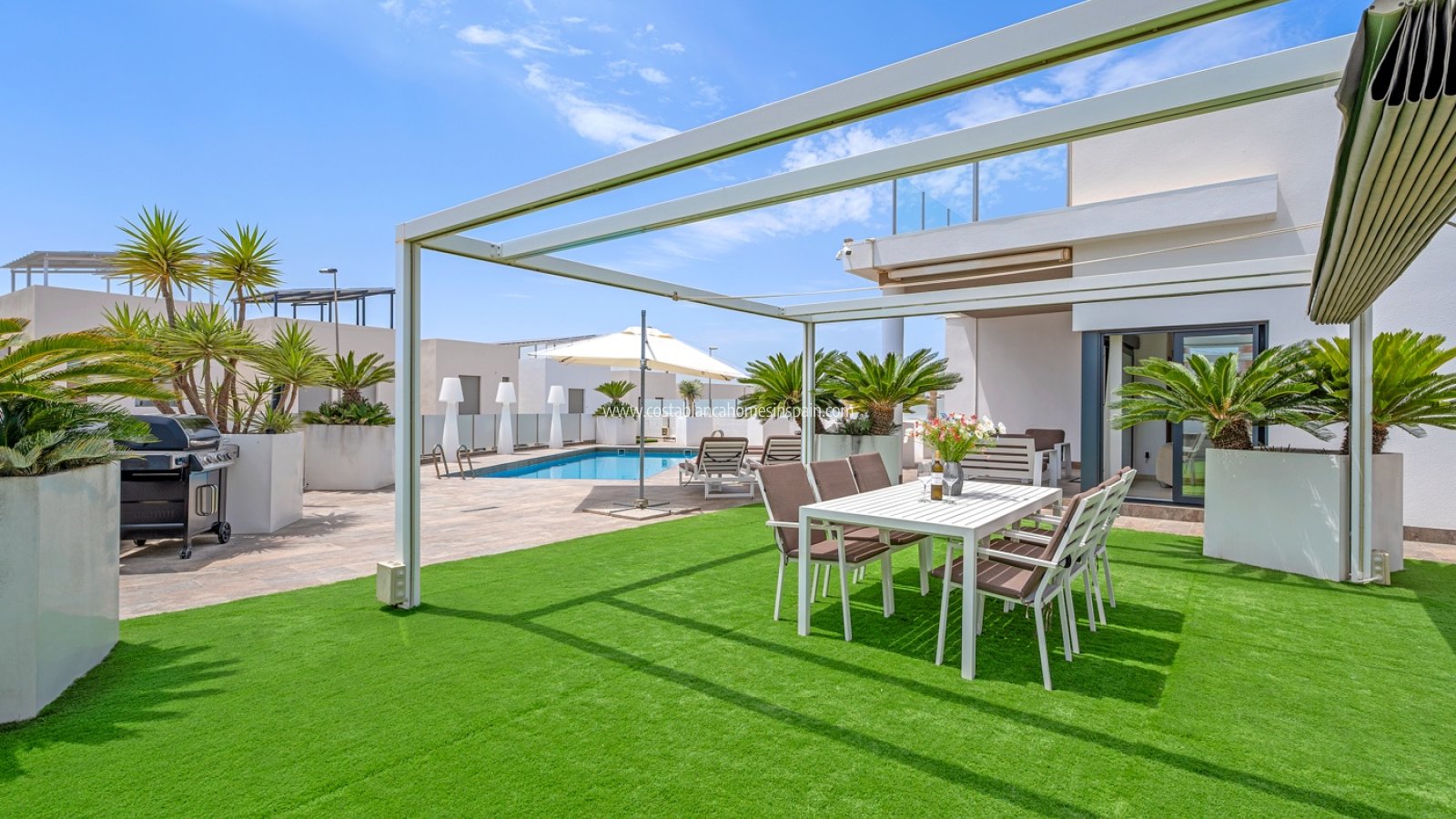 Re-salg - Detached Villa - Orihuela Costa - Villamartin