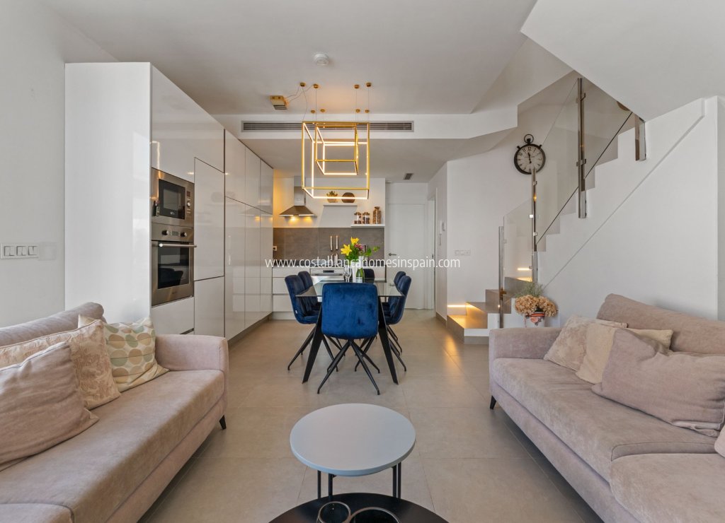 Re-salg - Detached Villa - Orihuela Costa - Villamartin