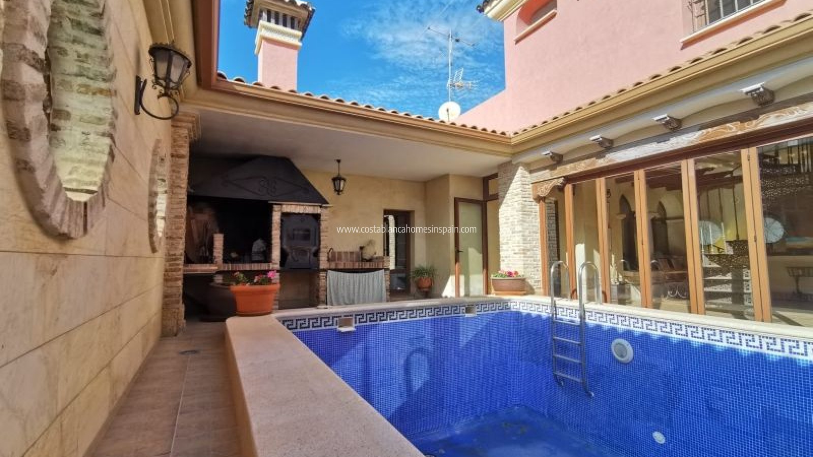 Re-salg - Detached Villa - Orihuela