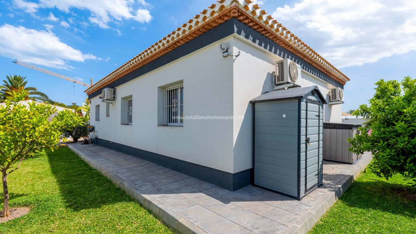 Re-salg - Detached Villa - Playa Flamenca - Costa Blanca South