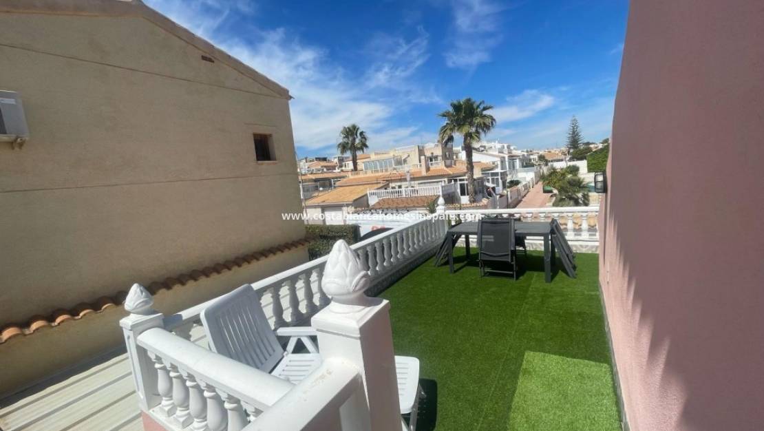 Re-salg - Detached Villa - Playa Flamenca - Costa Blanca South