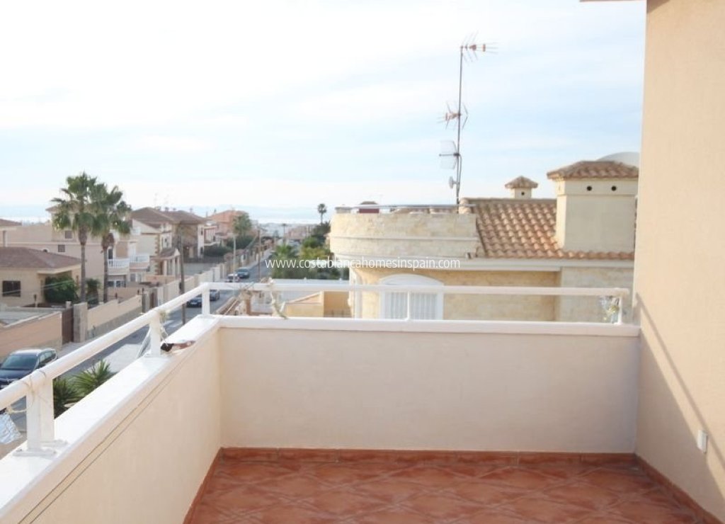 Re-salg - Detached Villa - Torrevieja - Aguas Nuevas