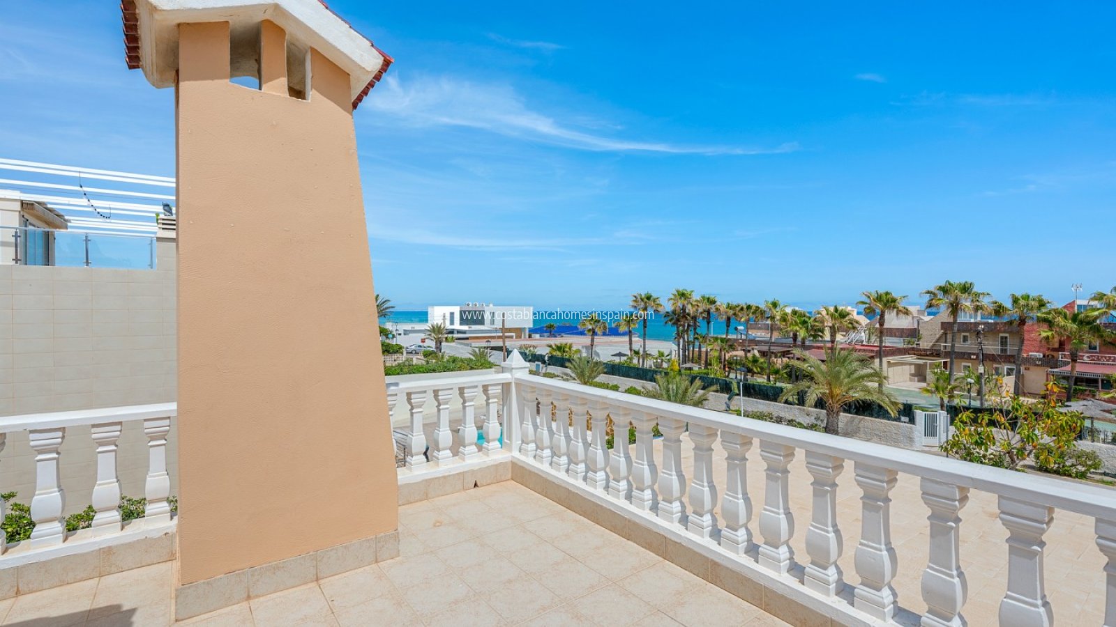 Re-salg - Detached Villa - Torrevieja - La Mata