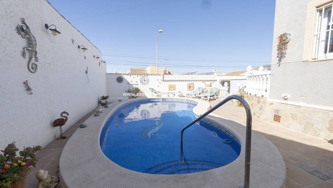 Re-salg - Detached Villa - Torrevieja - San Luis