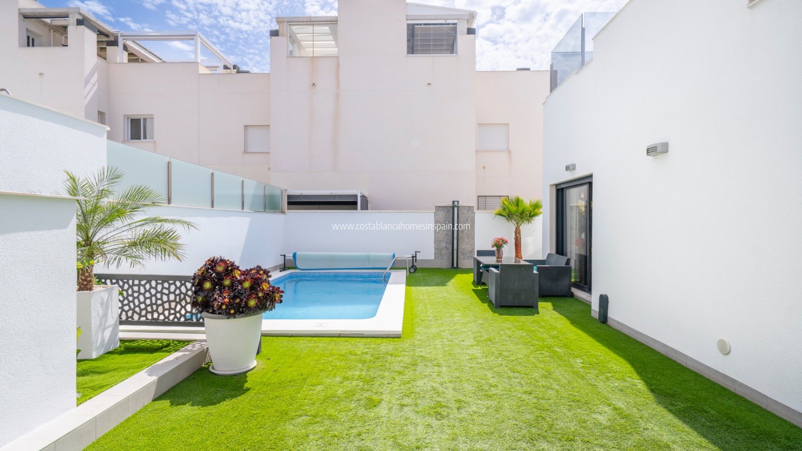 Re-salg - Detached Villa - Torrevieja