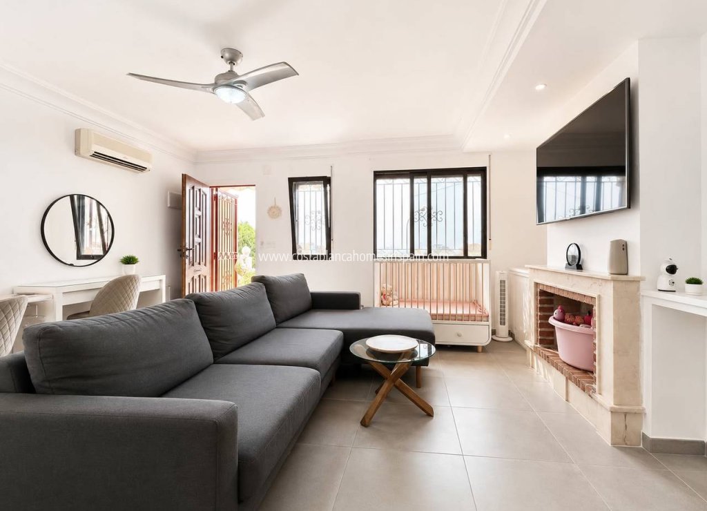 Re-salg - Detached Villa - Villamartin - BLUE LAGOON