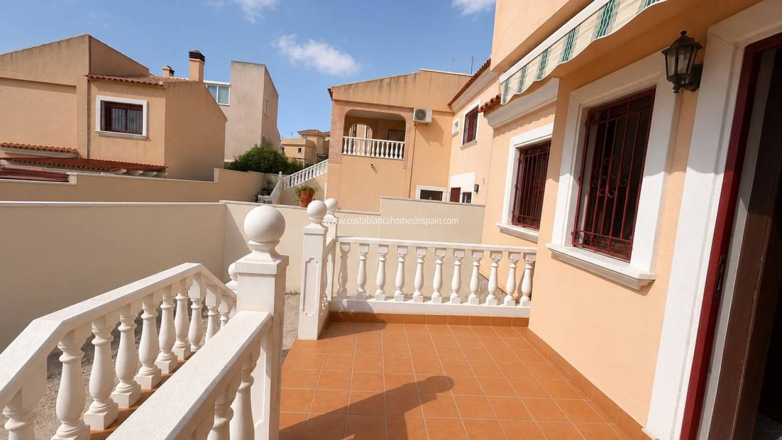 Re-salg - Detached Villa - Villamartin - BLUE LAGOON
