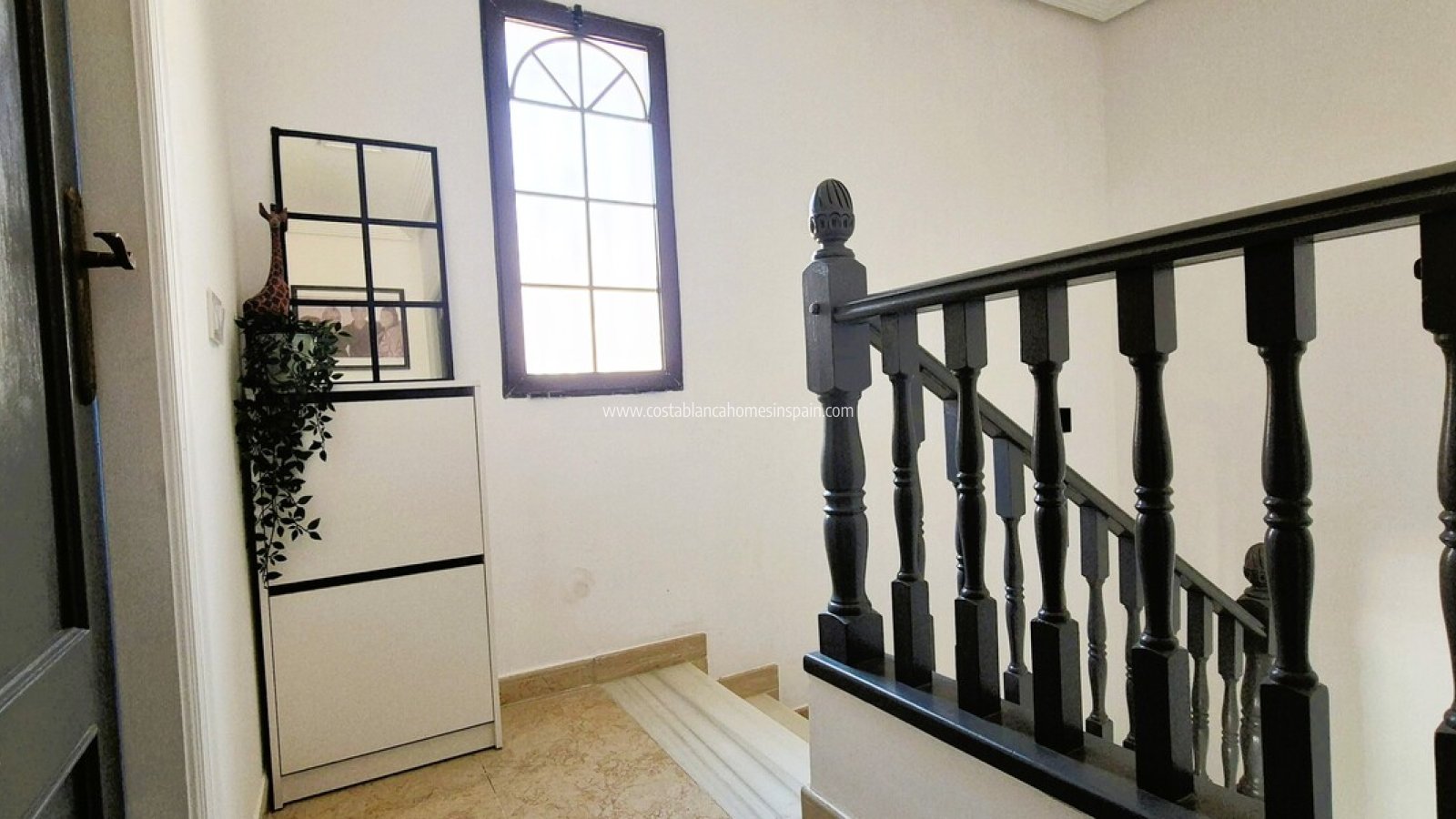 Re-salg - Detached Villa - Villamartin - Costa Blanca