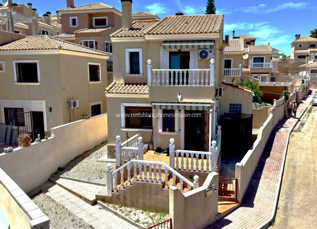 Re-salg - Detached Villa - Villamartin - Costa Blanca