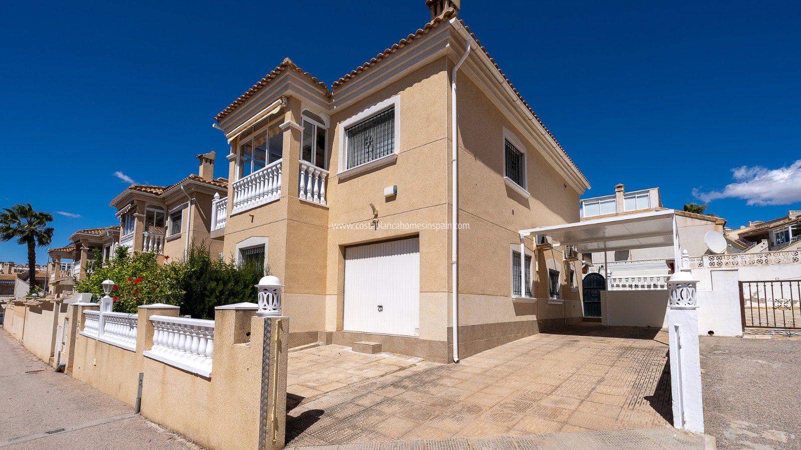 Re-salg - Detached Villa - Villamartin - Montegolf