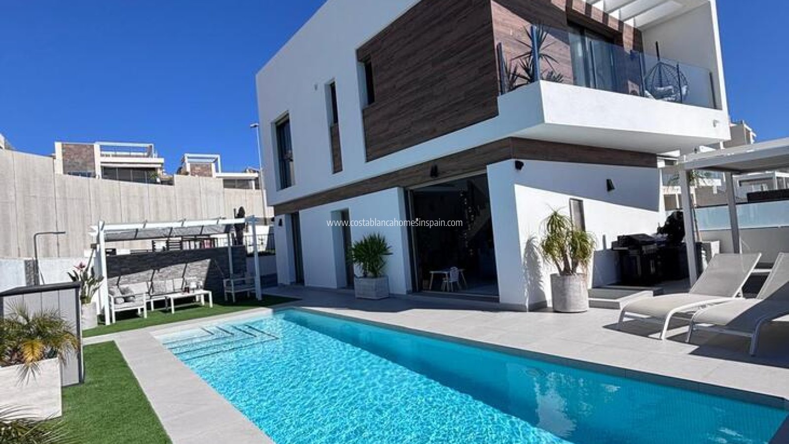 Re-salg - Detached Villa - Villamartin - Pau 8